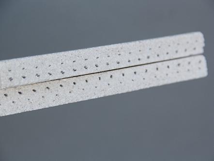 卉原珍珠巖防火板與普通珍珠巖防火板相比優(yōu)勢在哪里